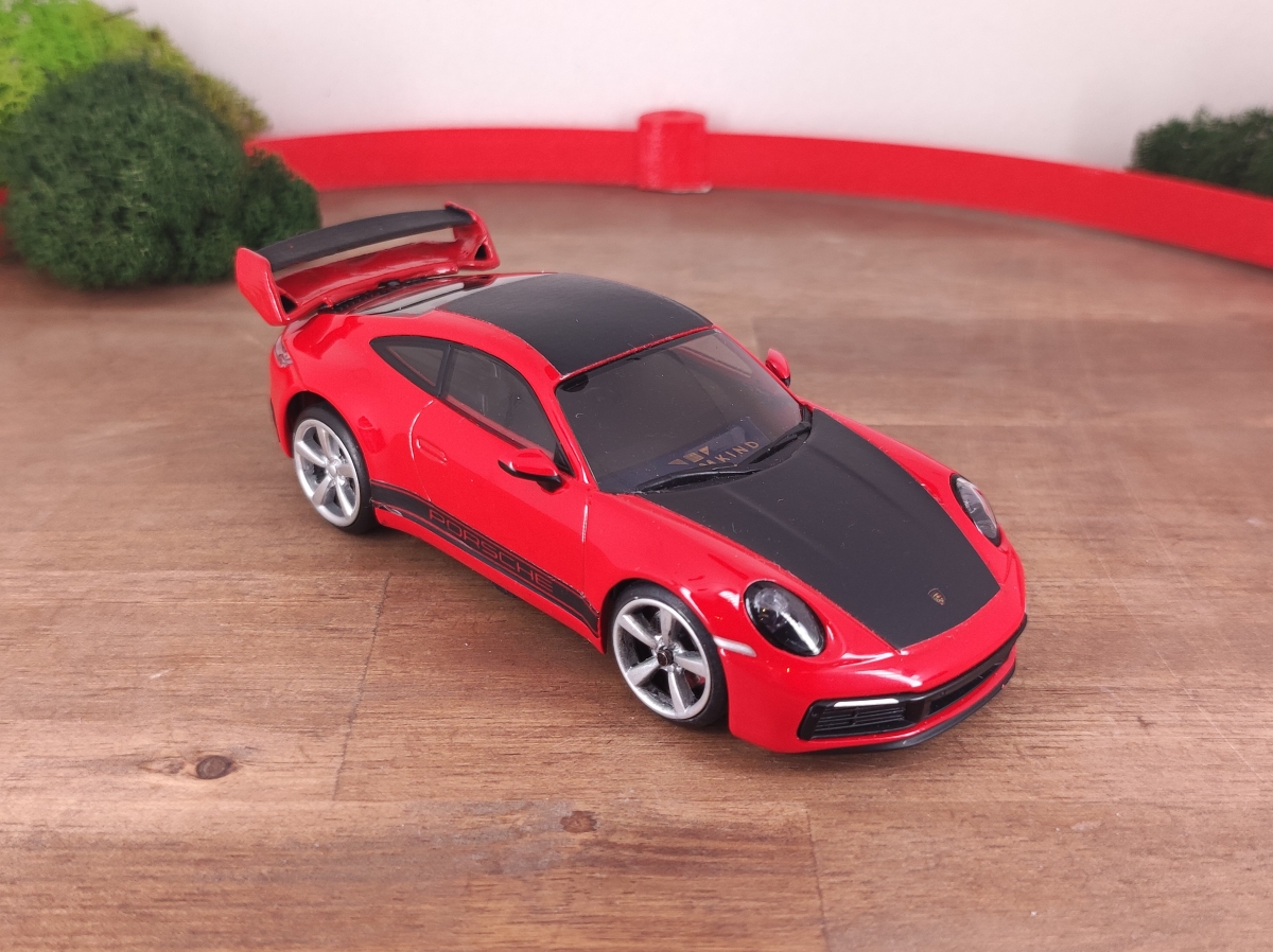 Dr!ft Racer - Porsche 911 Carrera 4S rot - #209