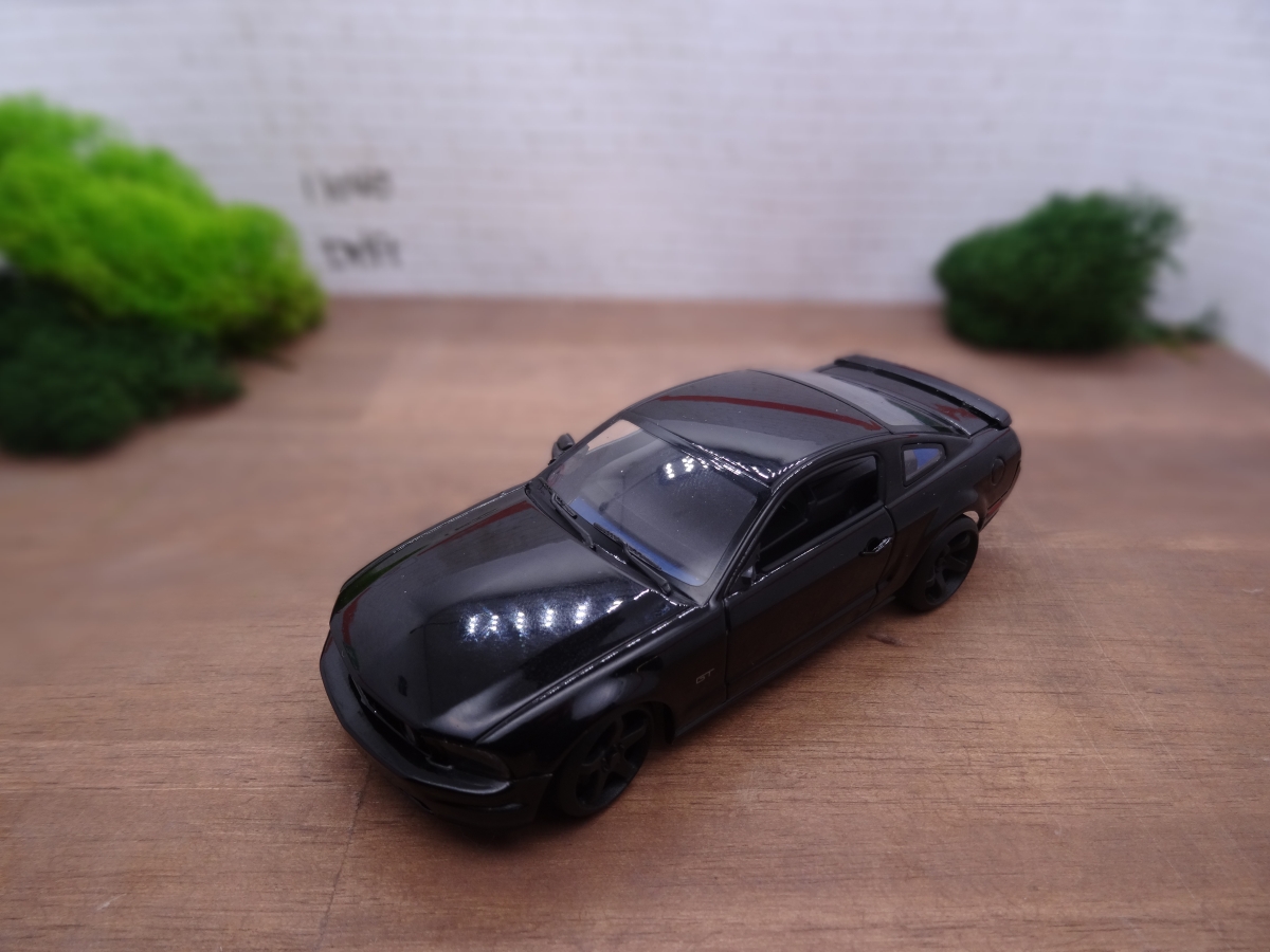 Umbauset - Minichamps - Ford Mustang GT 2005